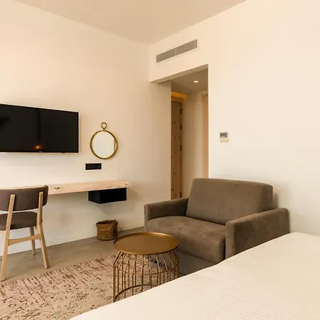 Abacus Bed & Breakfast 4*