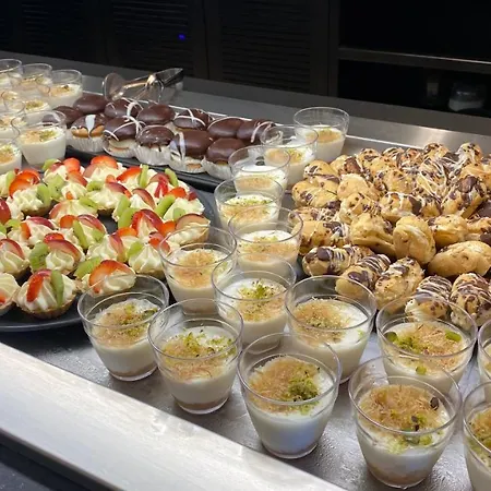 Abacus Couette-café Ayía Nápa