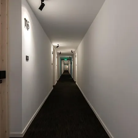 住宿加早餐酒店 Abacus 圣纳帕