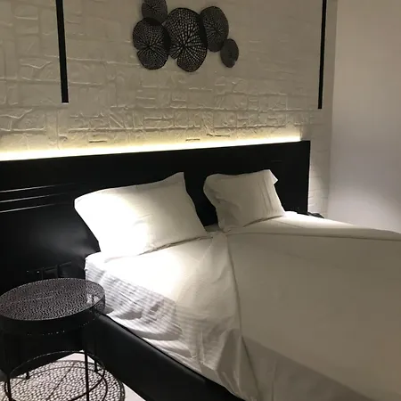 Abacus 住宿加早餐酒店 圣纳帕