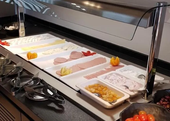 Abacus Couette-café Ayía Nápa