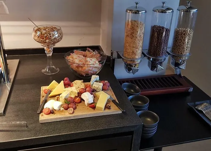 Abacus ベッド・アンド・ブレックファスト アヤナパ