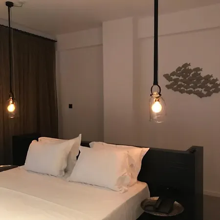 Couette-café Abacus Ayía Nápa