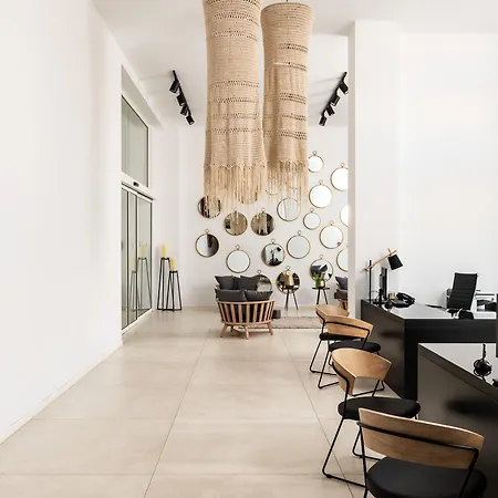 أجنحة اباكوس أيا نابا