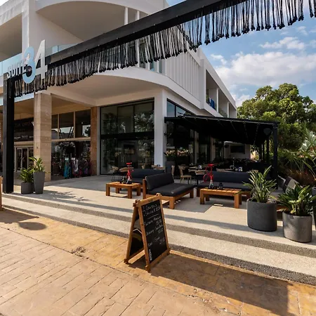 أجنحة اباكوس فندق مبيت وإفطار 4*