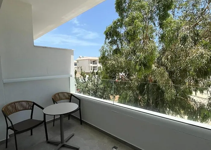 Abacus Bed & Breakfast 4*