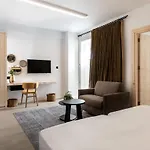 Abacus 4* Aya Napa
